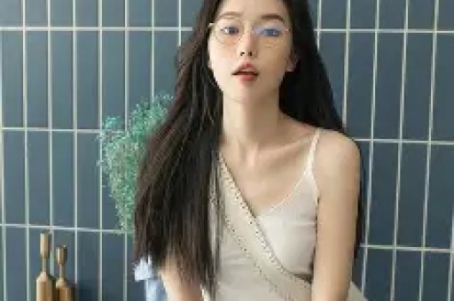 【图】林志玲参加盛宴遭尴尬“老朋友”华少及时英雄救美